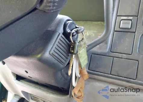 1996 Chevrolet Gmt-400 C1500 from USA, damaged, VIN 1GCEC19R6TE171346